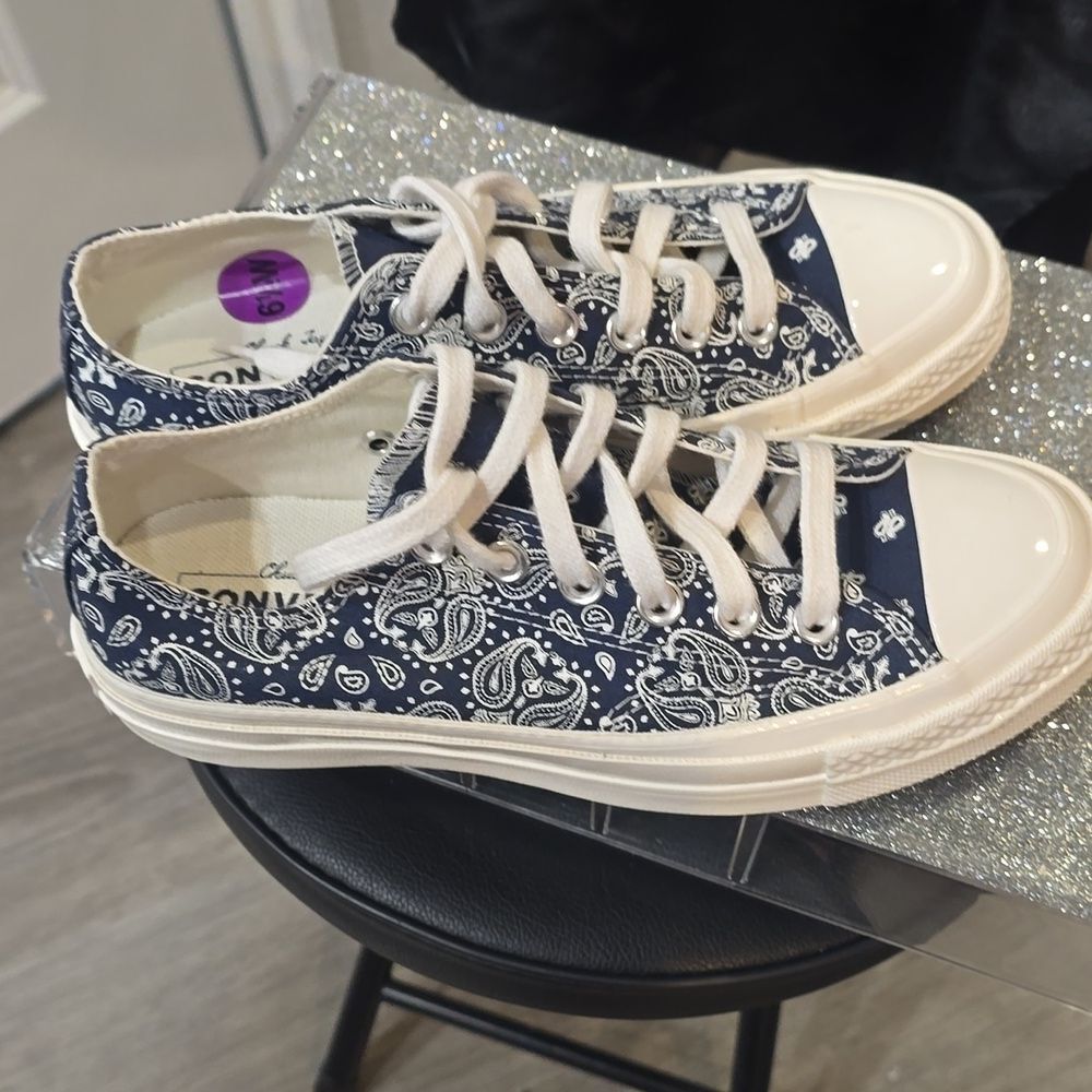 Converse Chuck 70 Paisley Lace-Up Sneaker‎ - Picture 10 of 11